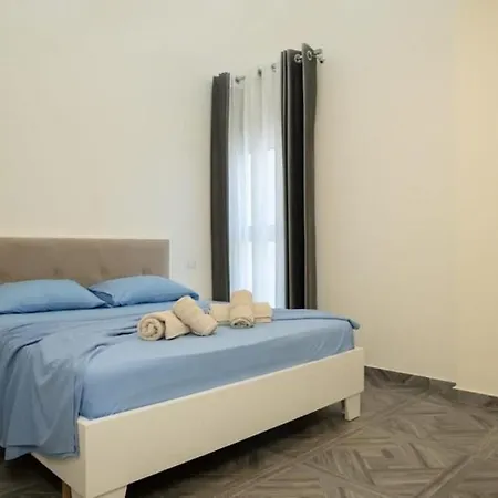 Exclusive Seafront Duplex With Jacuzzi Durrës
